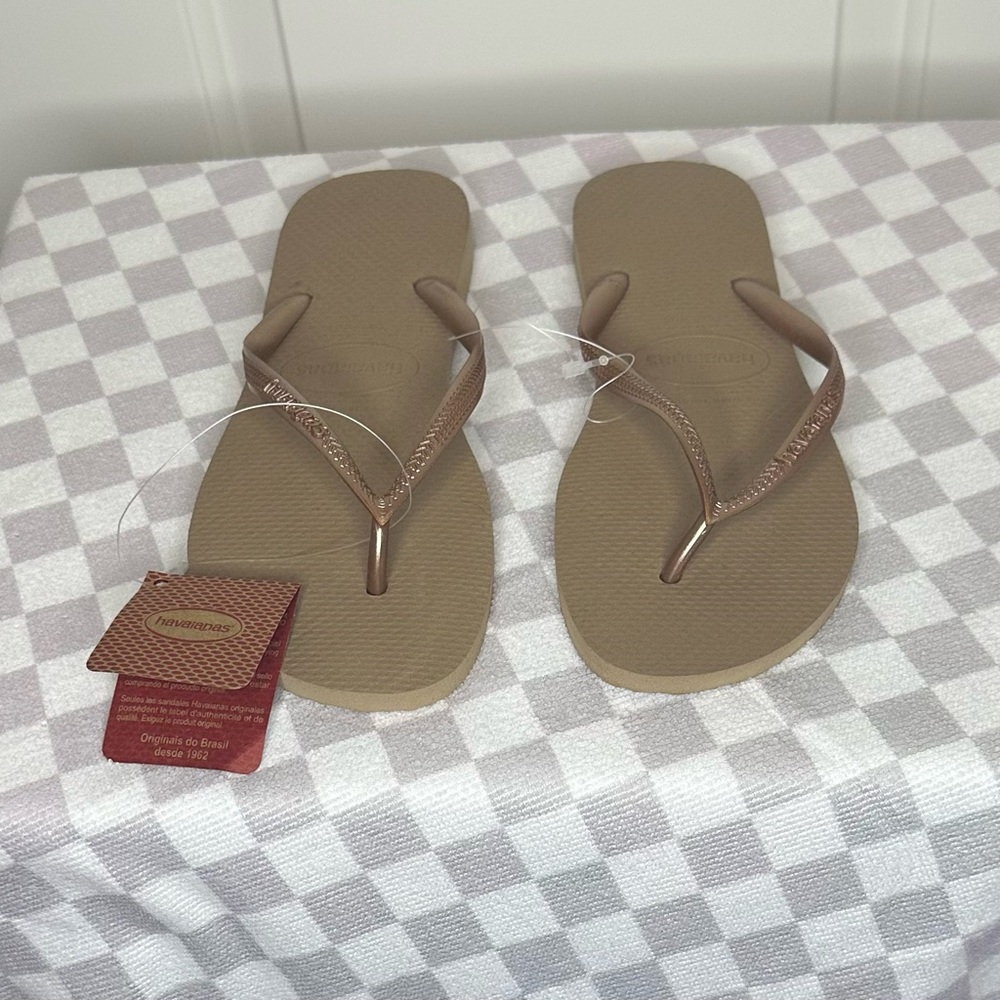 Havaianas Tan Flip Flops